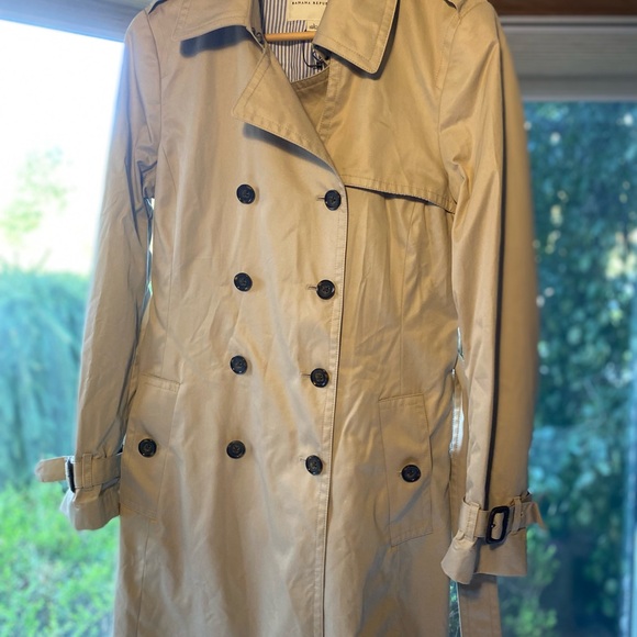 Banana Republic size large pea coat beige - Picture 9 of 10